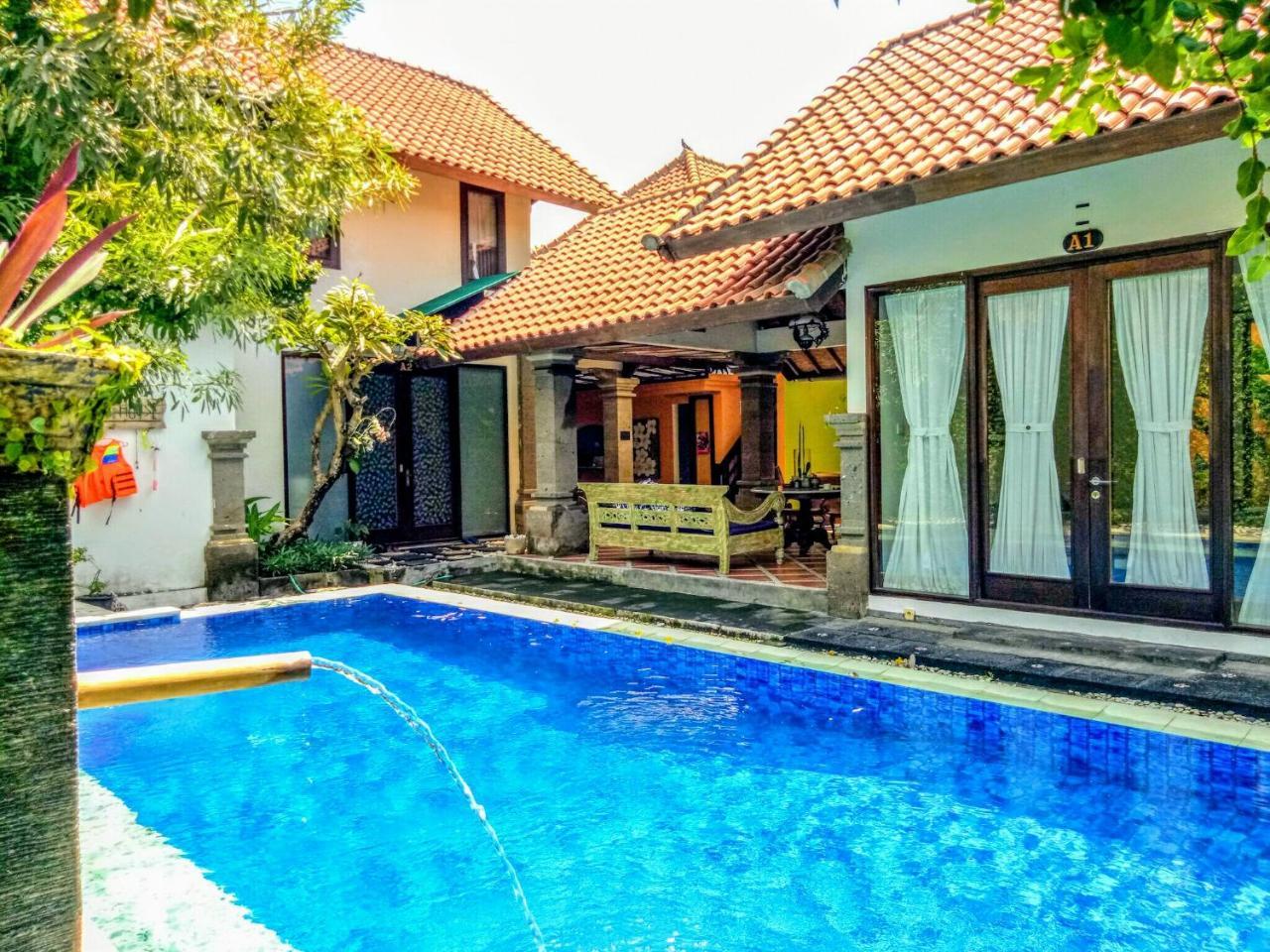 Kelapa Guest House Jimbaran Redpartner Bali Zewnętrze zdjęcie